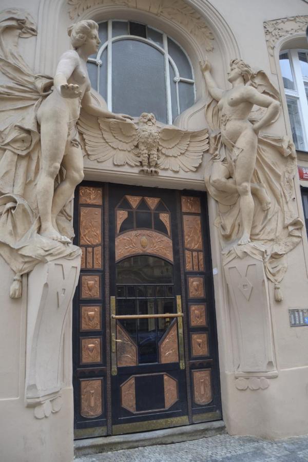 Super Old Town Appartement Praag Buitenkant foto